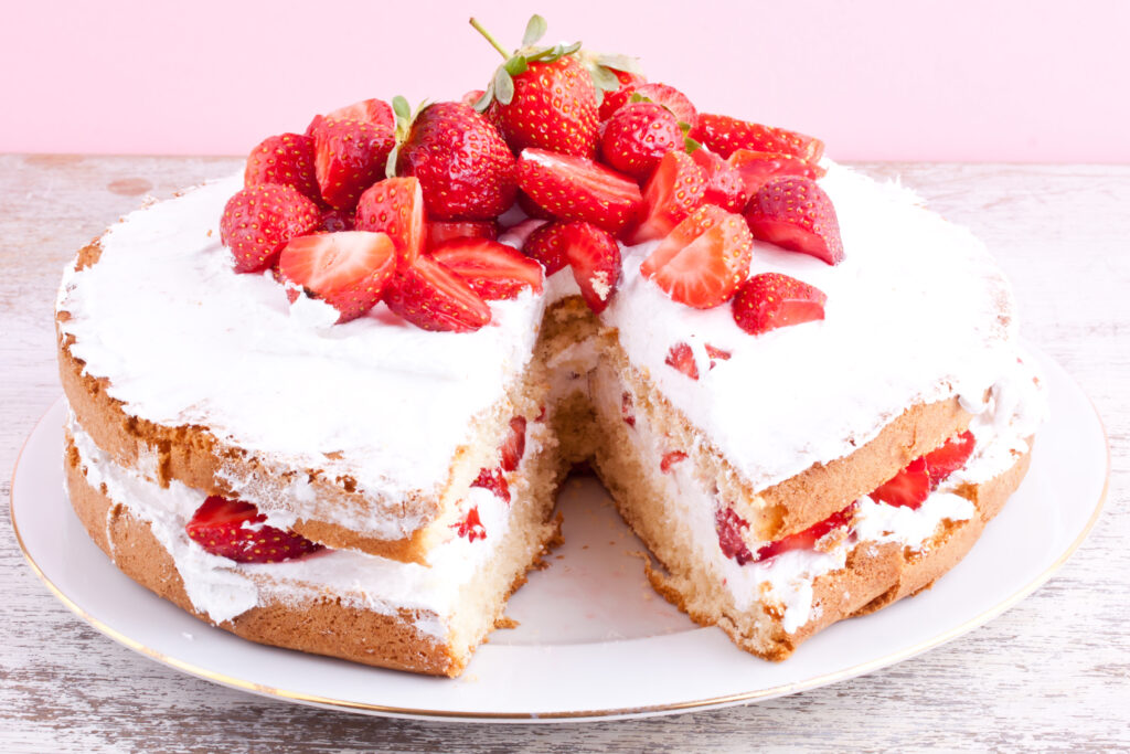 Strawberries and Cream Cake - Vegetarian Society