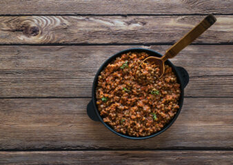 Sun-dried tomato and black olive braised lentils