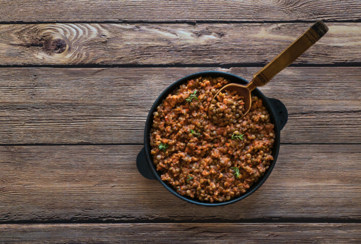 Sun-dried tomato and black olive braised lentils