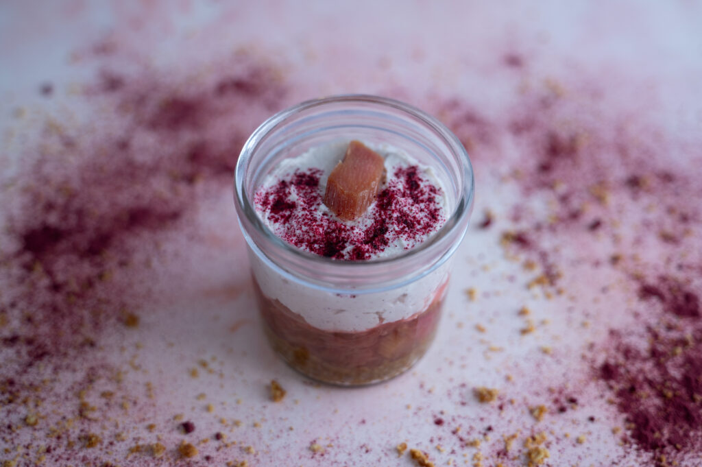 Rhubarb Cheesecake Pots